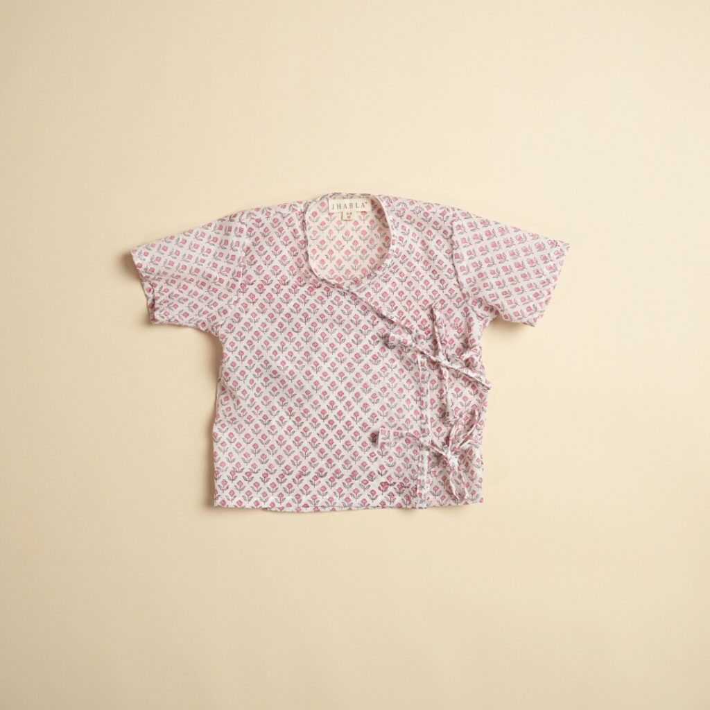 Pink Posies - Unisex Jhabla Pajama Set - Image 5