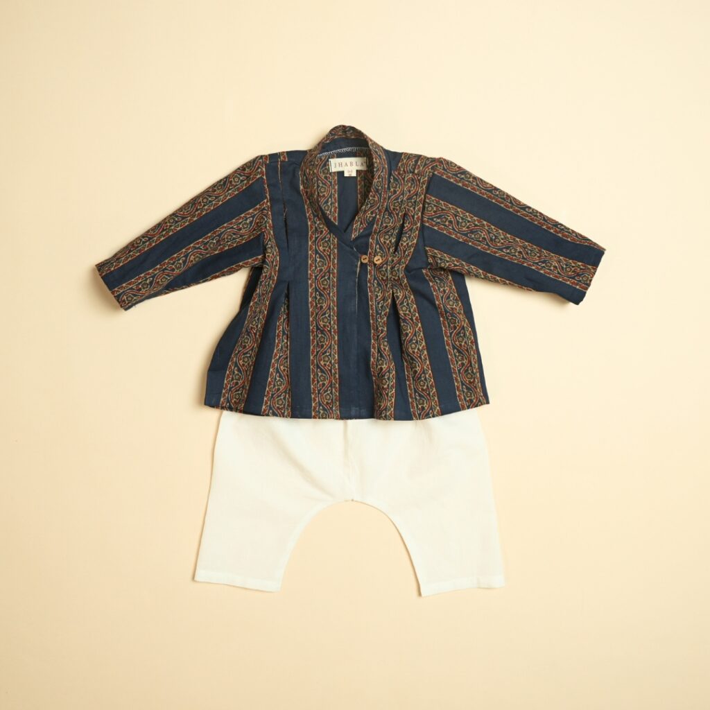 Madhava - Unisex Angrakha Pajama Set - Image 2