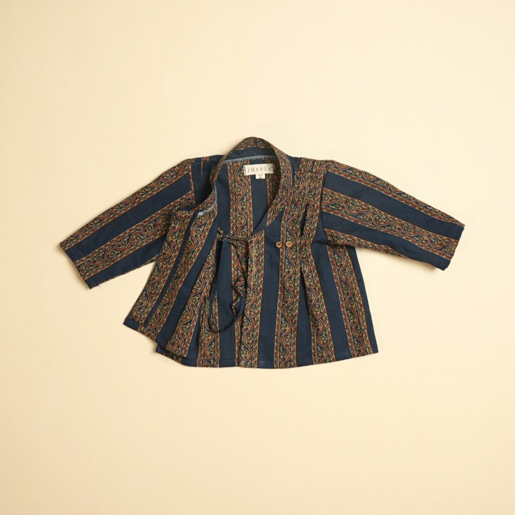Madhava - Unisex Angrakha Pajama Set - Image 6