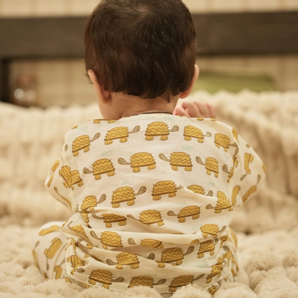 Yellow Turtles - Unisex Jhabla Pajama Set - Image 3