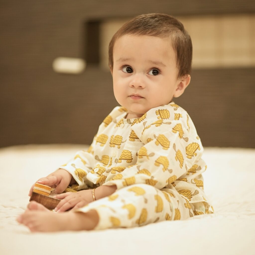 Yellow Turtles - Unisex Jhabla Pajama Set - Image 4