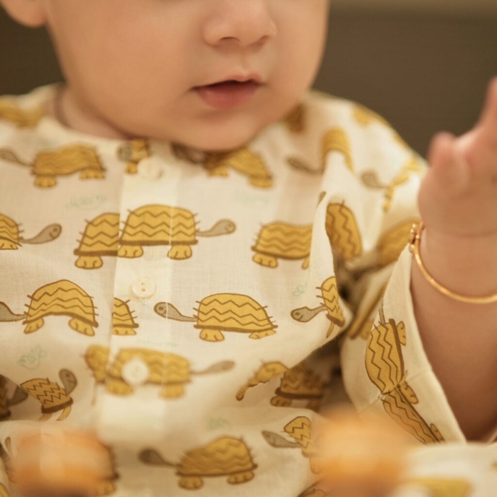 Yellow Turtles - Unisex Jhabla Pajama Set - Image 5